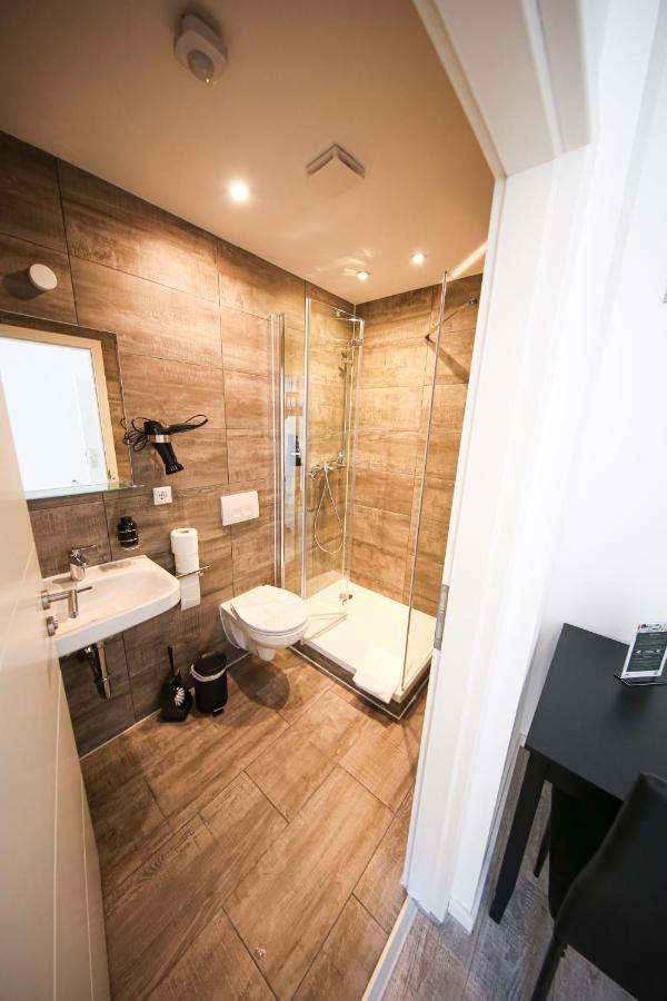 Luxomes: Aparthotel Nuernberg Zentrum Sued Bagian luar foto